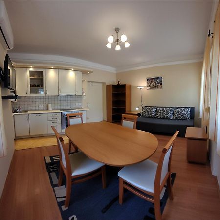 Frank Apartmanhaz Apartment Balatonboglar Ngoại thất bức ảnh