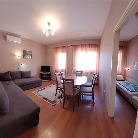 Frank Apartmanhaz Apartment Balatonboglar Ngoại thất bức ảnh