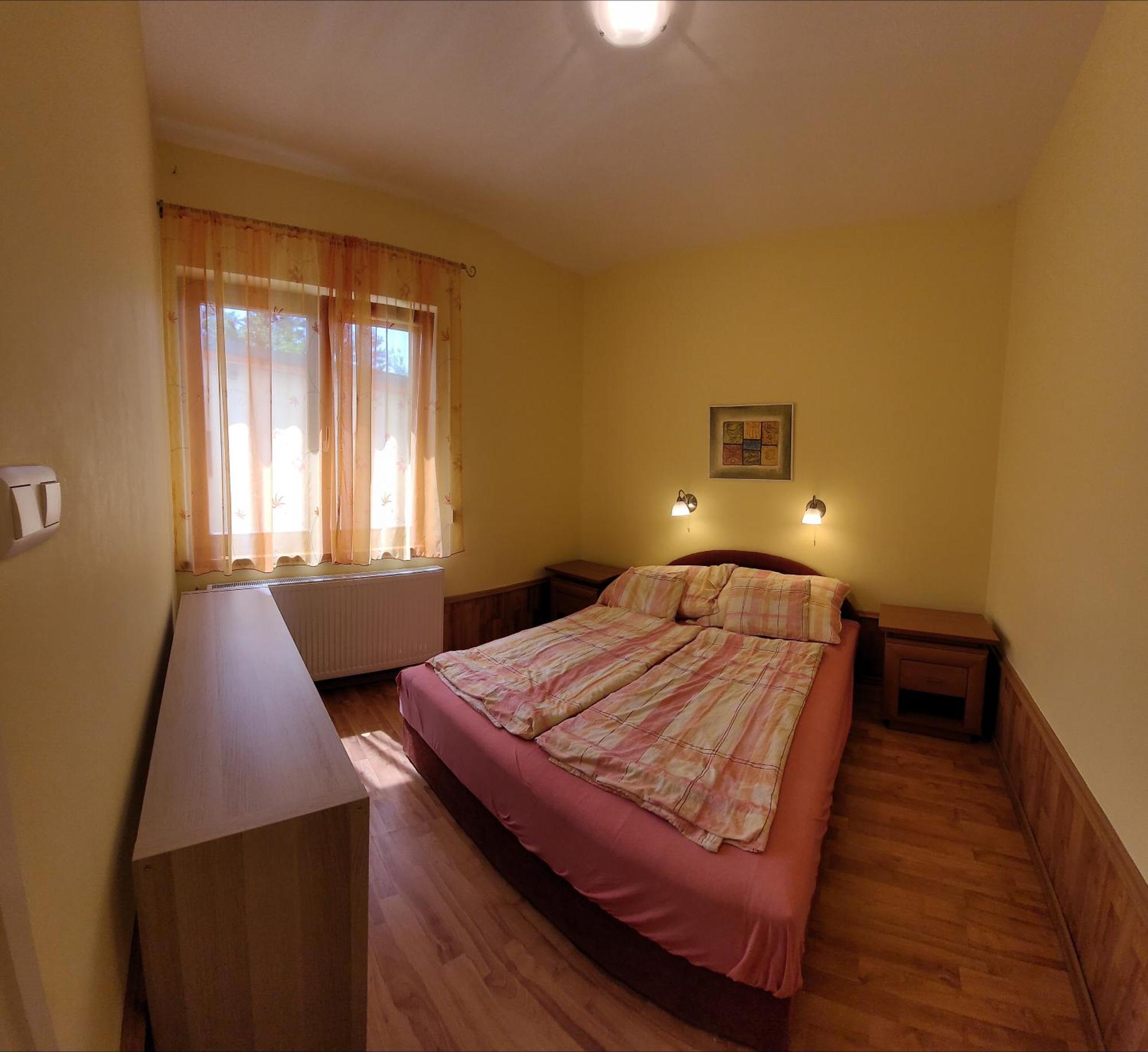 Frank Apartmanhaz Apartment Balatonboglar Ngoại thất bức ảnh